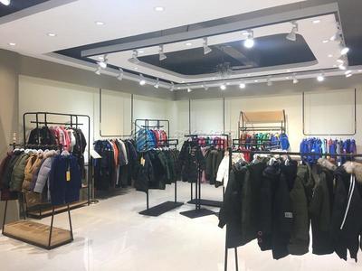 包頭童裝品牌巴拉巴拉羽絨服折扣批發(fā)價(jià)格及廠家直銷全解析